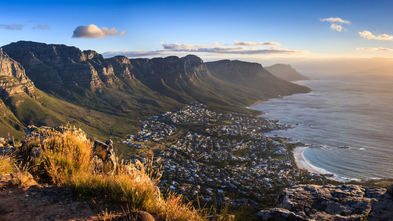 south-africa-cape-town-view-1600×900